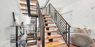 2318 E CABOT Street Gallery 15