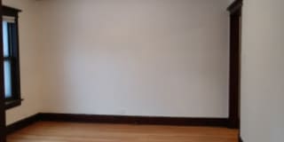 4632 N Francisco Ave Gallery 8