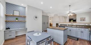South Town Fully Furnished Home! Gallery 15