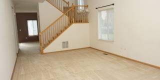Beautiful and cozy 3 bedroom home with 2.1 bath Gallery 48