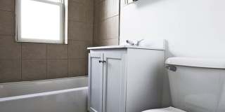 1117 N Lawler Ave Gallery 15