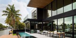 1102 Washington St Gallery 23