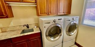 Beautiful Pet-Friendly Home on Green Springs Golf Course Gallery 26