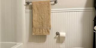 504 Barberton Drive Gallery 14