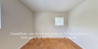10600 Montrose Ave Gallery 19
