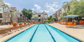 The Village at Bellaire Apartments Gallery 19