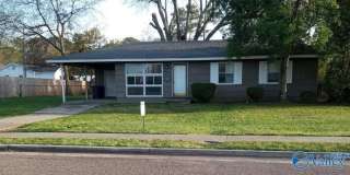 1002 Lowell Drive Gallery 1