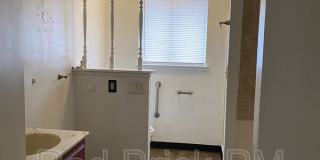 800 E. 23rd St. Gallery 11