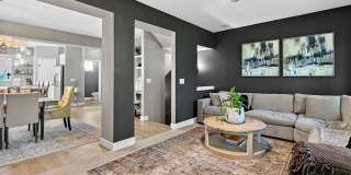 4Bd/2.5Ba Renton Townhome Gallery 8