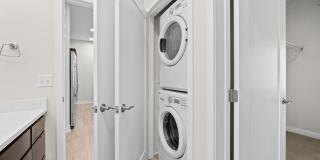 The Maxwell Downtown Des Moines Gallery 110