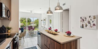 Mira Delray Gallery 18