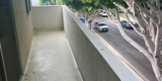 323 MARINE ST Gallery 21