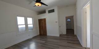 133 10th Street Gallery 5