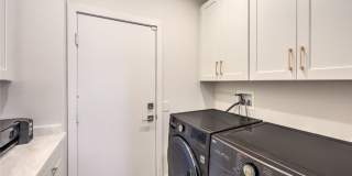 5404 Avent Ferry Street Gallery 30