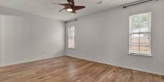 RARE FIND! Immaculate 2 Bed 2 Bath home in great location. Gallery 14