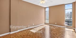 1101 N Elm Street Gallery 23