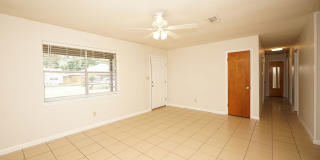 Valparaiso Ranch Home! Gallery 12