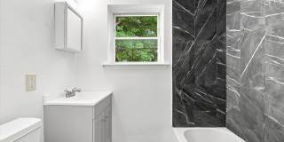 2BR/3BA Home | East Kensington Gallery 8