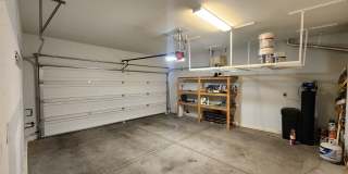 Beautifully renovated, cul-de-sac, Mesa Park adjacent home in Summerlin. Gallery 94