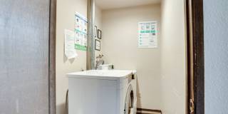 Cozy Condo Living in Tacoma's Desirable Highlands Community | Pool, Gym & Clubhouse Gallery 16