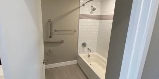 Charming 2BR, 2BA Condo in University Park Gallery 27