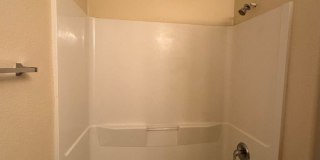 3 bed 2 bath home in Huning Ranch! Gallery 14