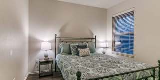 Modern 3BR/2BA Duplex | All Utilities Included | Downtown Edmond Gallery 23