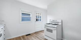 New 3 bedroom listing! Gallery 3