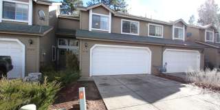 PRICE IMPROVEMENT | 3-Bed / 2.5-Bath Boulder Point Townhome | Lease Through July 2026 (No Renewal Available) Gallery 1