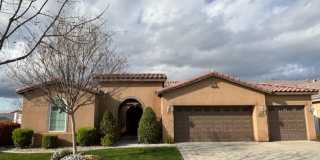 4 Bedroom Home with 3-Car Garage, Paid Solar & Community Pool Access Gallery 1