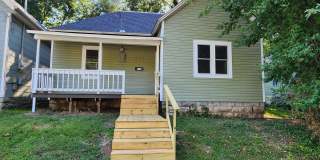 Spacious 2-Bedroom, 1-Bathroom Home AVAILABLE NOW!! Gallery 1