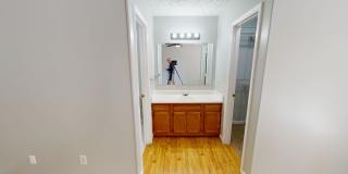 Charming 3 bedroom / 2 bathroom home with large fenced backyard near shopping & Fort Bragg! Gallery 19