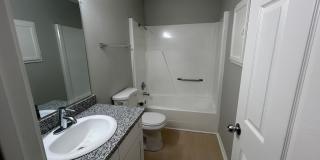 1/2 OFF 1ST MONTH RENT! Modern 3-Bed, 2.5-Bath Townhome with Granite Kitchen & New Appliances! Gallery 11