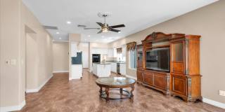 Beautiful Summerlin home in a gated community. Gallery 14