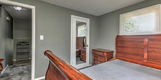 68 Pond Hill Road Gallery 23