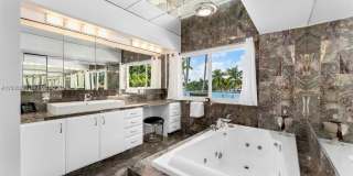 8900 Bay Dr Gallery 19
