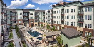 Broadstone on 9th Gallery 8