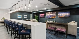 The Quincy Gallery 10