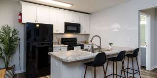 Buffalo Creek Apartments Gallery 1