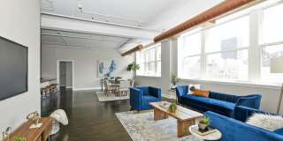 161 W Harrison St Gallery 9