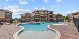 Deer Park Apartments Gallery 1