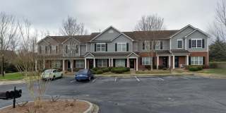 Beautiful 3 story townhome in Charlotte, NC Gallery 1