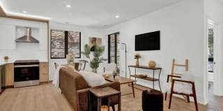 1613 West Belmont Ave. Gallery 5