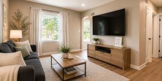 4 Bedroom Single Family Home with 2.5 car garage Gallery 5