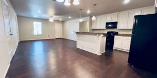 PRE-LEASING! 3/2/2 Located in Lubbock-Cooper ISD Gallery 4