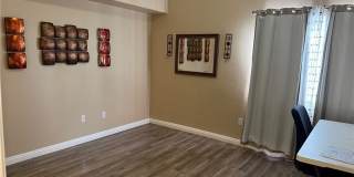 401 Amber Pine Street Gallery 11