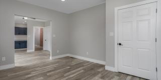5124 West Chicago - 2 Gallery 4
