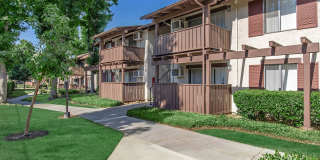 Country Hills Apartment Homes Gallery 5