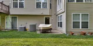 5807 IVY LEAGUE Gallery 39