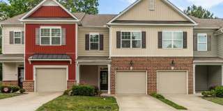 3be / 2.5ba Townhouse with Screened Porch in North Durham 3be / 2.5ba Townhouse with Screened Porch in North Durham Gallery 1
